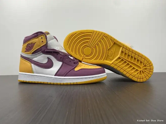 Kicked Out Shoe Store 555088-706 High 1 Brotherhood OG Air Jordan 0519